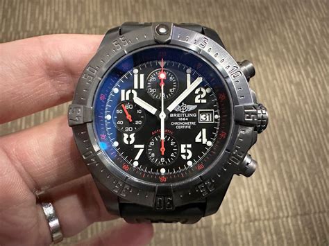 Breitling Avenger Skyland Blacksteel M13380 Luxury Watch Review